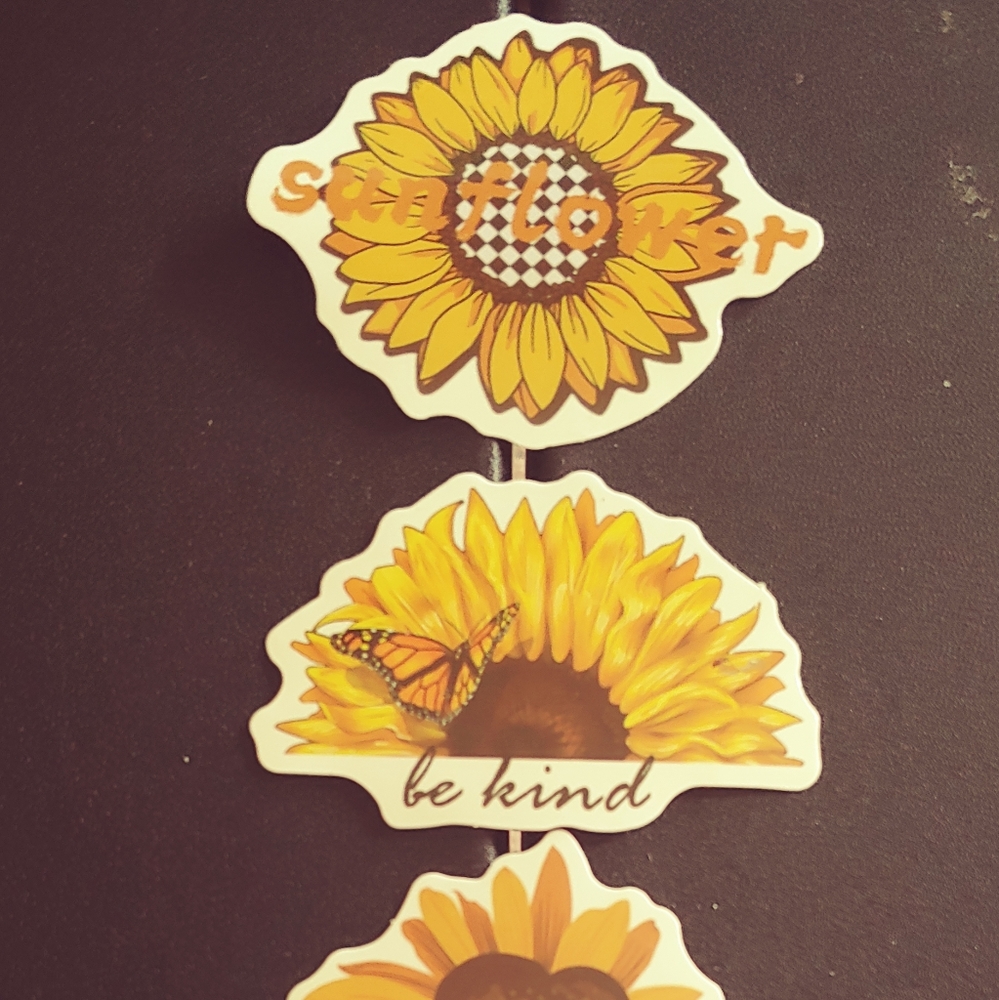 3 pack of sunflower 🌻 stickers 🌻